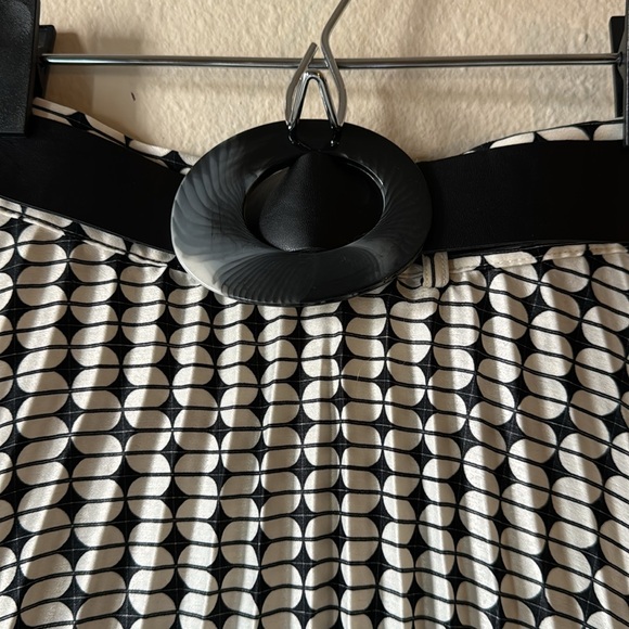 Zara Black & White Monochrone Set - Picture 7 of 7